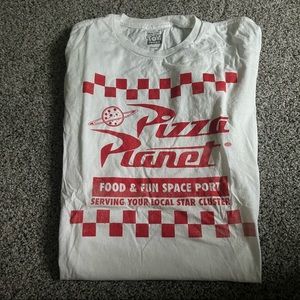 Disney Pizza Planet T Shirt Size M